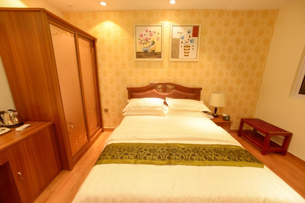 Green Flora Hotel มาเล ภายนอก รูปภาพ